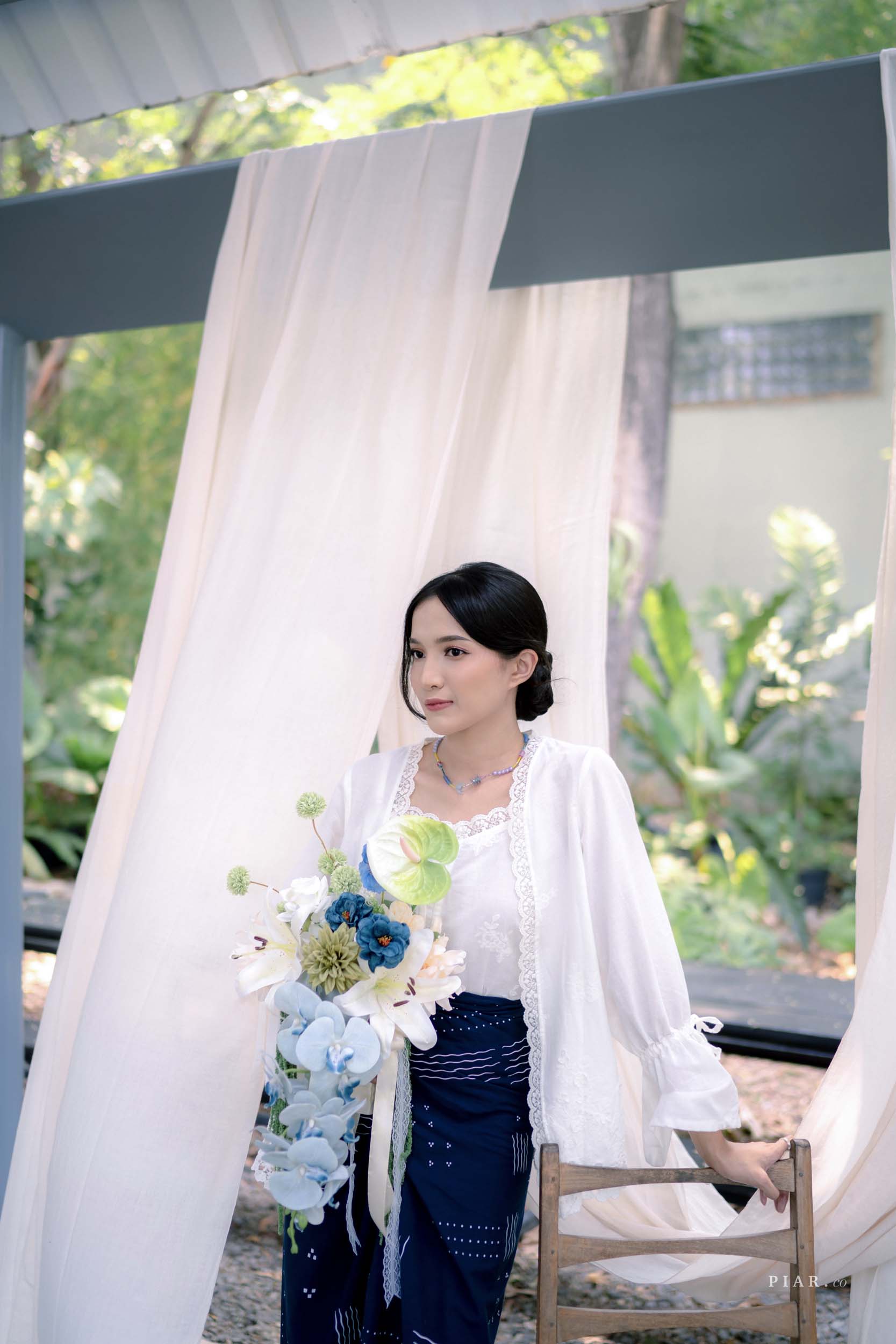 Hani Raihan Slide Vertikal B 6